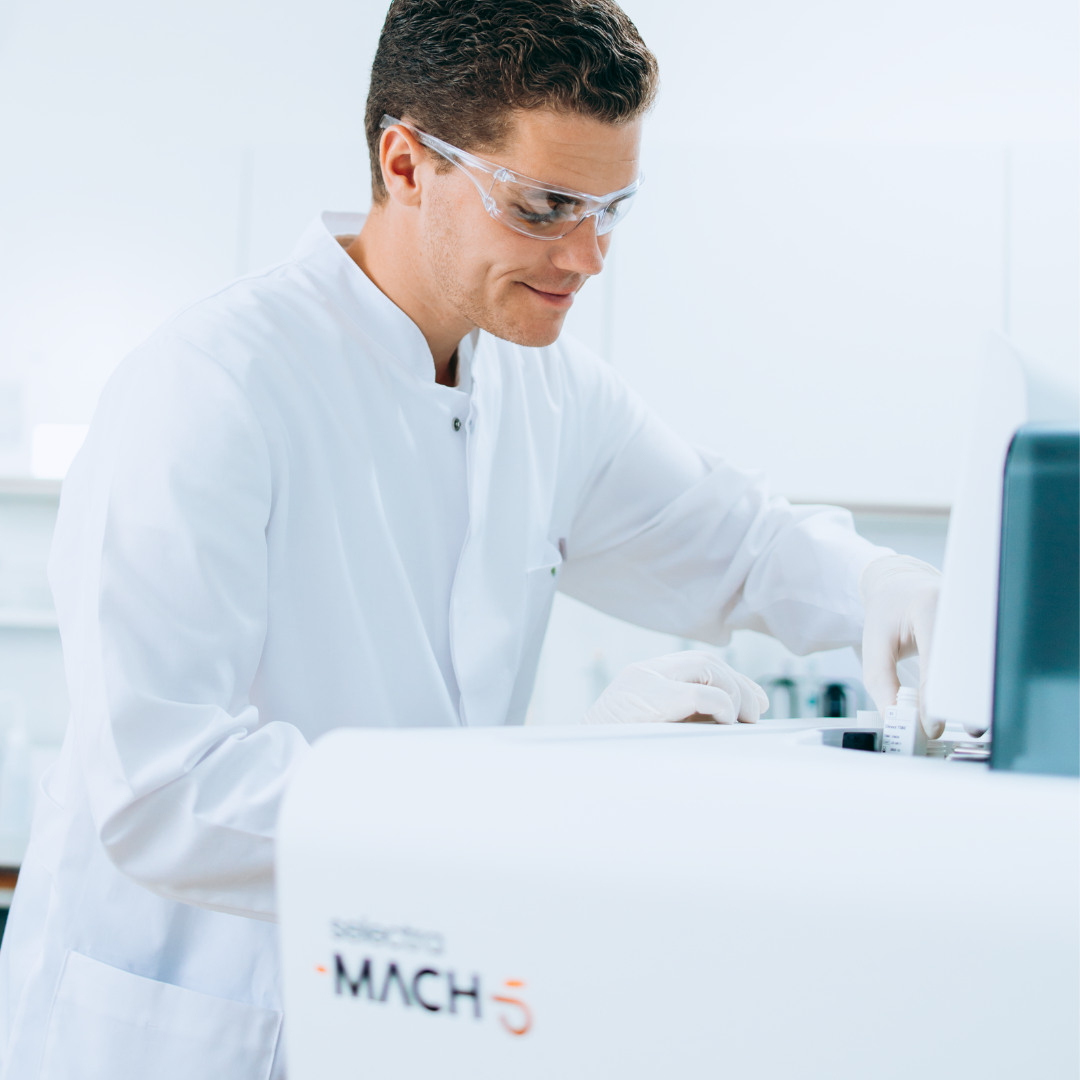 Selectra Mach5 is a benchtop analyzer for Cinical Chemistry 